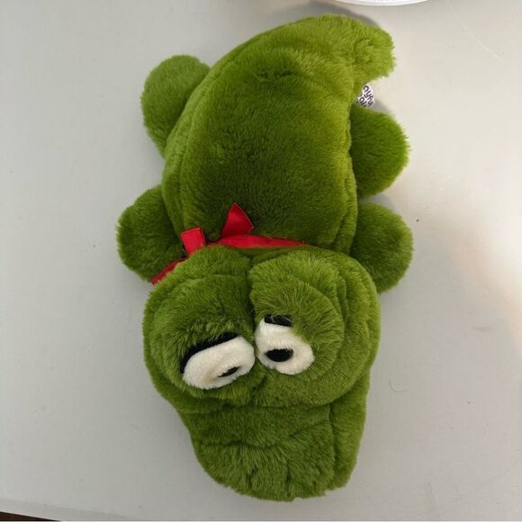 Playful Pals Mervyns Frog 12" SOFT Fluffy Plush Hand Puppet Stuffed Toy - Picture 1 of 8